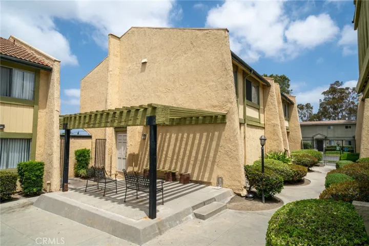 7531 Knott Avenue, Buena Park, California 90620