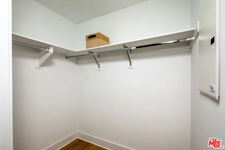 710 N El Centro Avenue 120, Los Angeles, California 90038