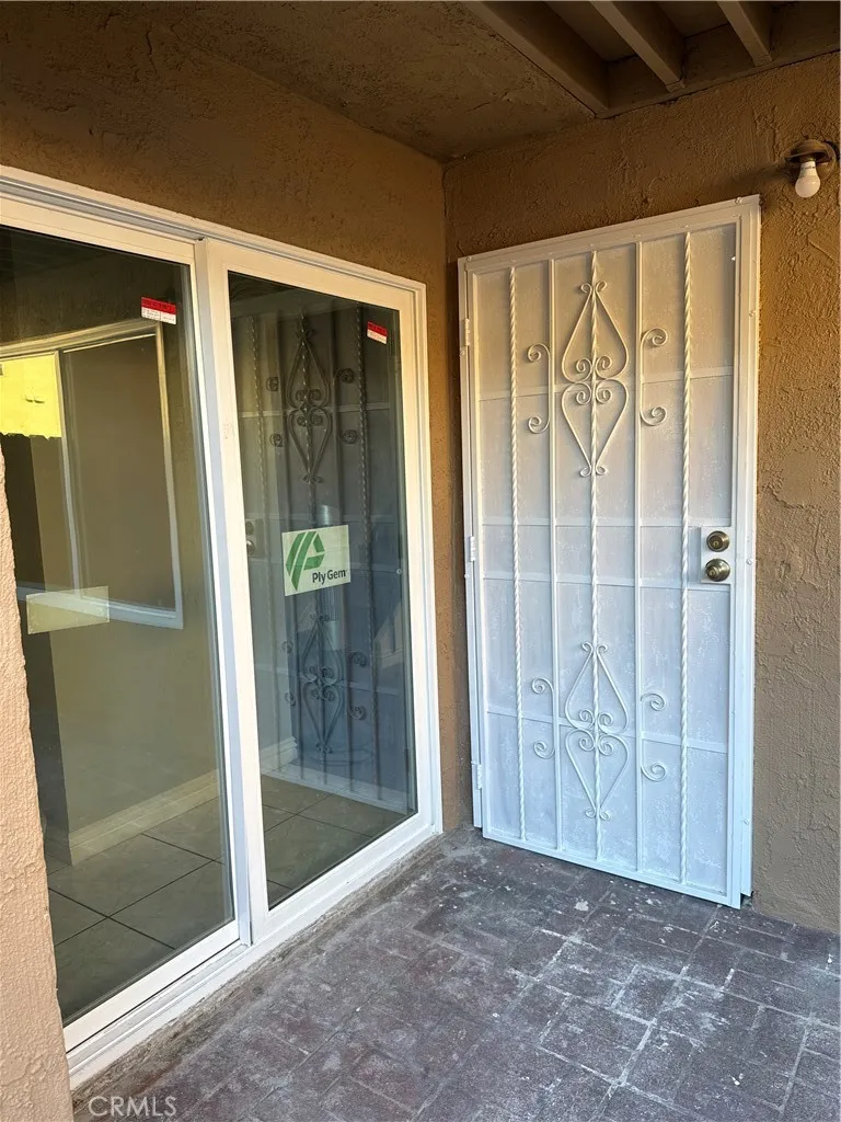 1323 S Standard Avenue A, Santa Ana, California 92707 home-pic-0