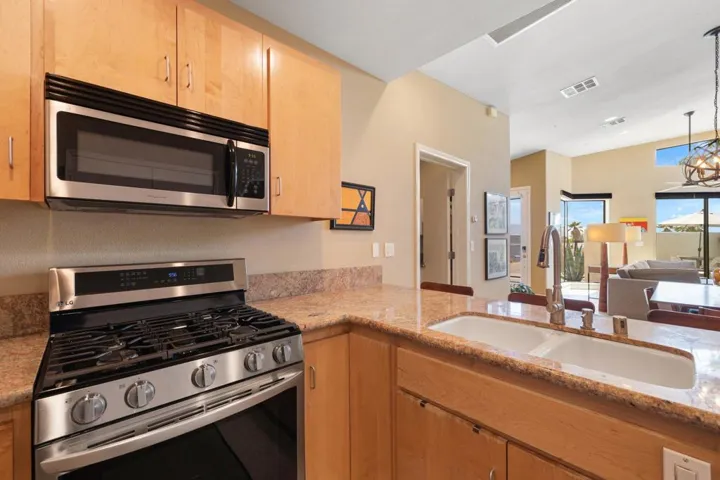 41-web-or-mls-8M4A7292