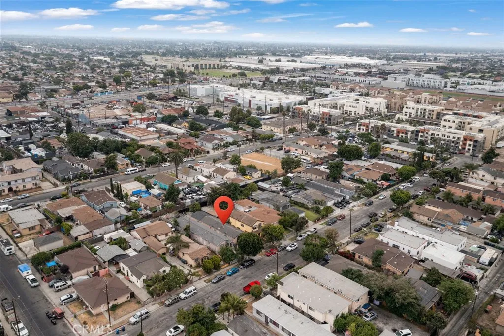 9514 Juniper Street, Los Angeles, California 90002 home-pic-22