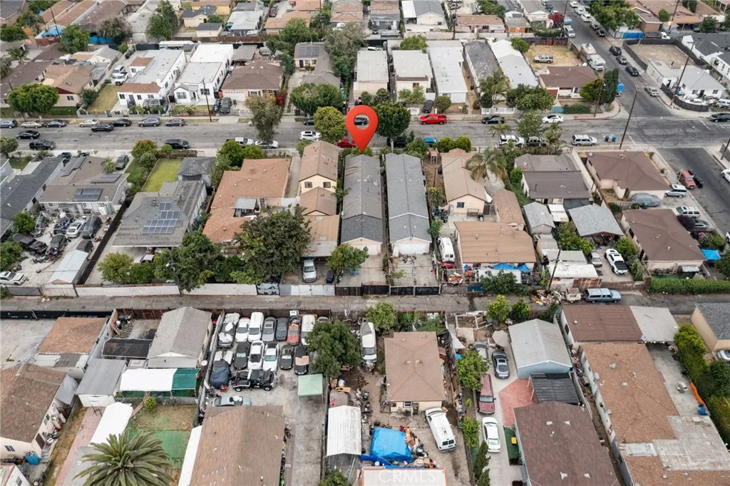9514 Juniper Street, Los Angeles, California 90002 home-pic-25