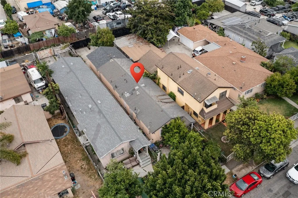 9514 Juniper Street, Los Angeles, California 90002 home-pic-18