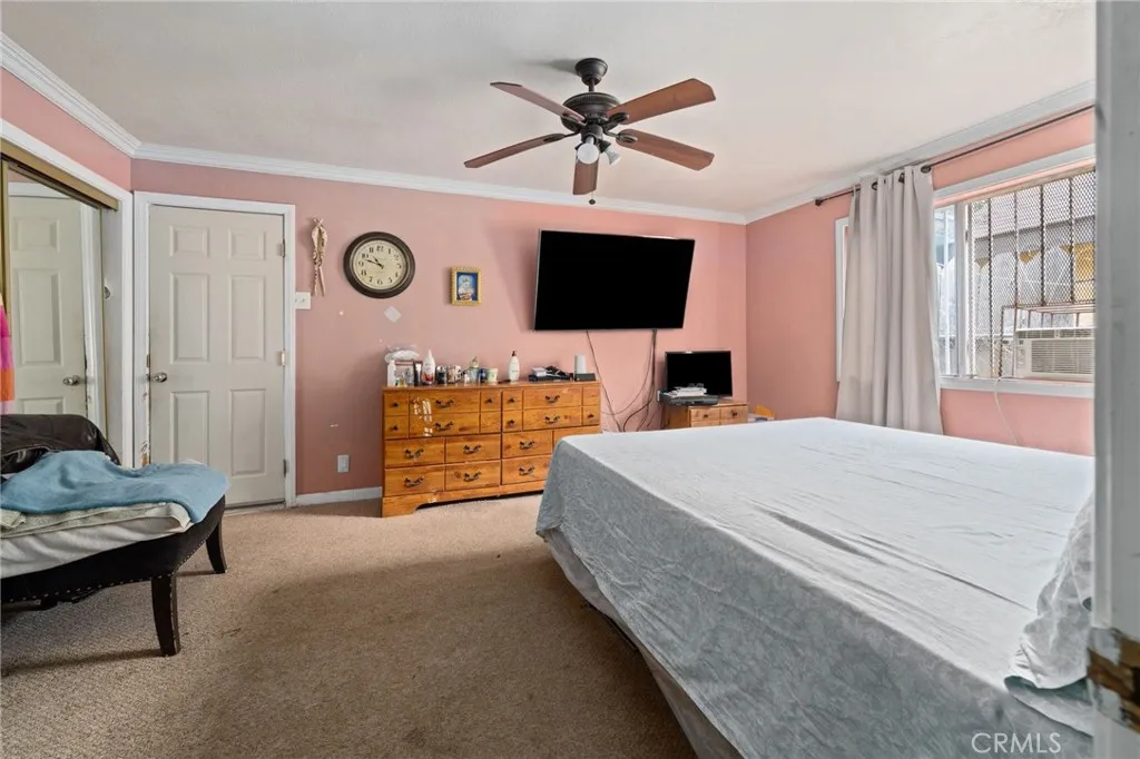 9514 Juniper Street, Los Angeles, California 90002 home-pic-12