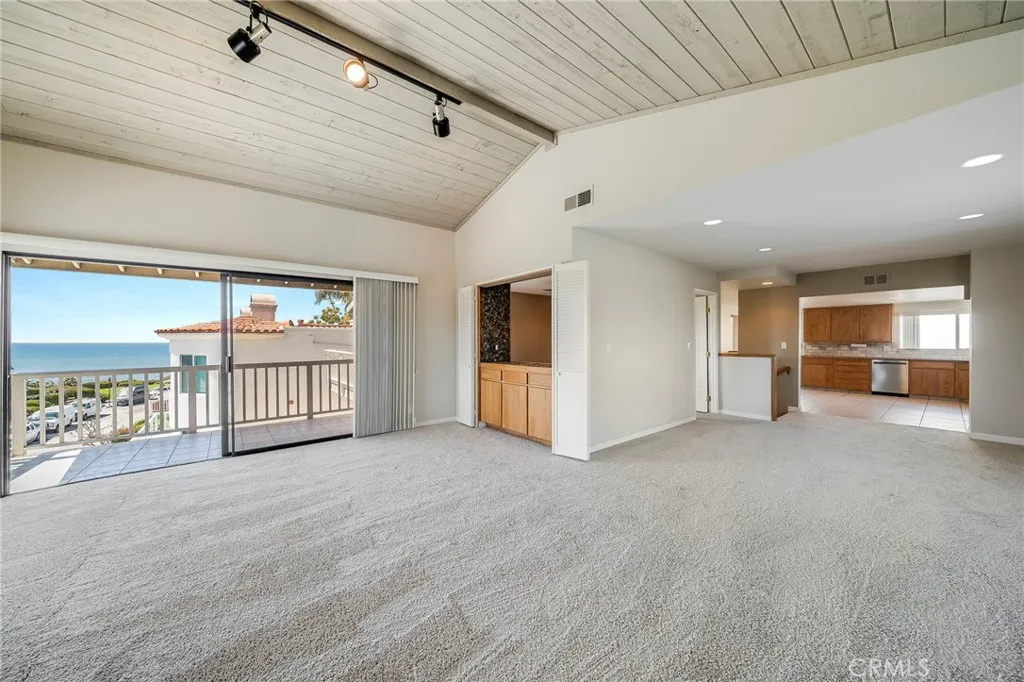 236 Avenida Lobeiro, San Clemente, California 92672 home-pic-11