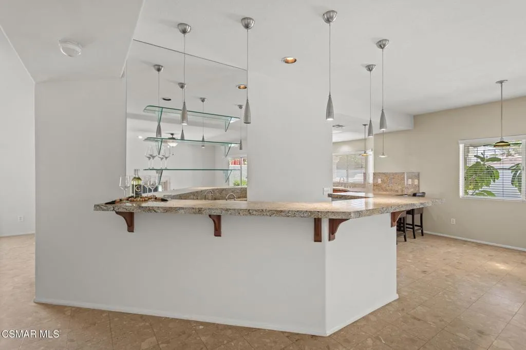 41985 Hemingway Court, Palm Desert, California 92211 home-pic-14