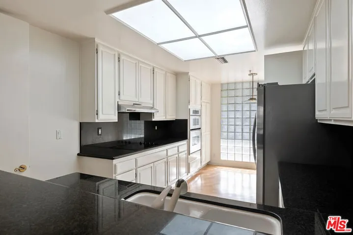 2132 Century Park Lane 304, Los Angeles, California 90067