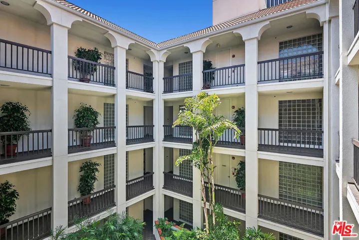 2132 Century Park Lane 304, Los Angeles, California 90067