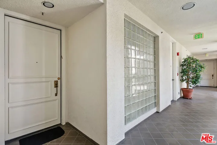 2132 Century Park Lane 304, Los Angeles, California 90067