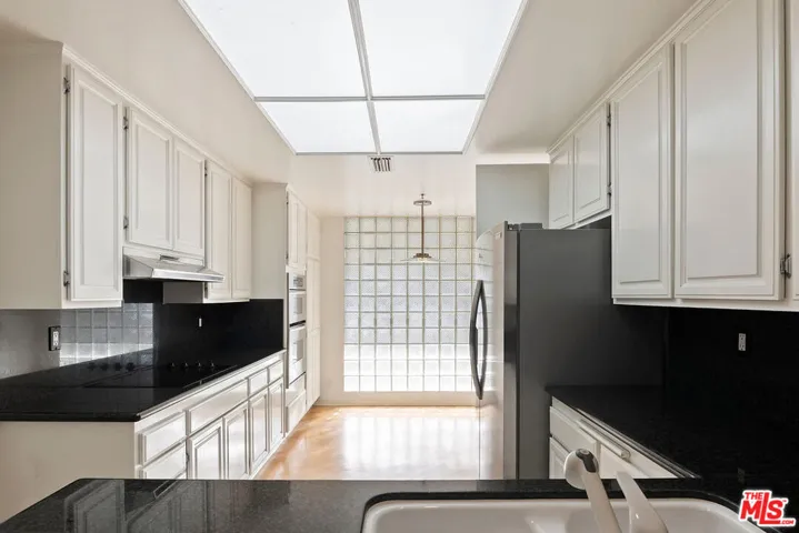 2132 Century Park Lane 304, Los Angeles, California 90067
