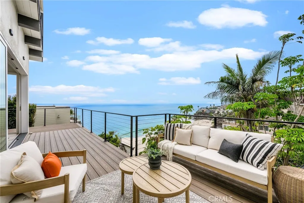 Balcony for outside entertaining