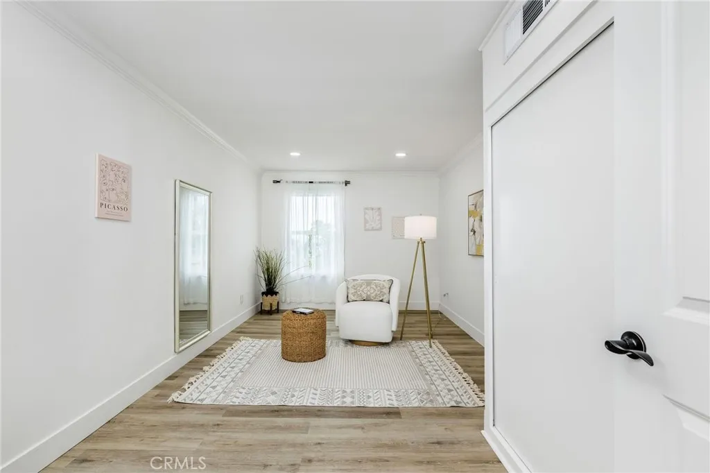 Bedroom/Multipurpose Room
