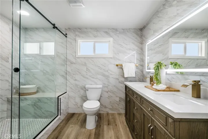 Downstairs Bathroom