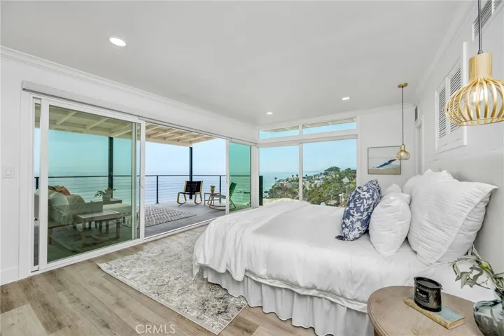 Wake up to Ocean Waves
