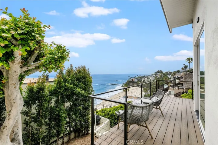 Wrap around Balcony