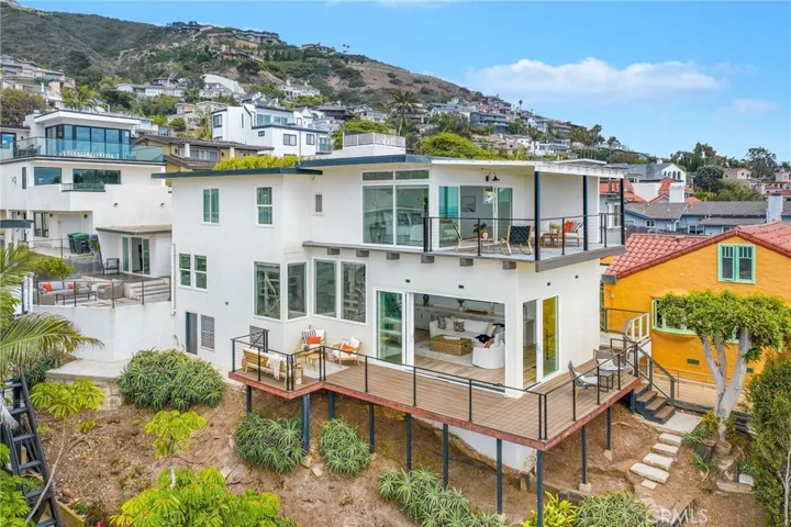 Front of House facing Ocean