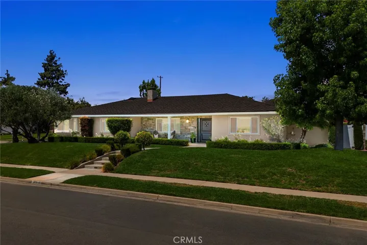 1831 Cockscrow Lane, North Tustin, California 92705