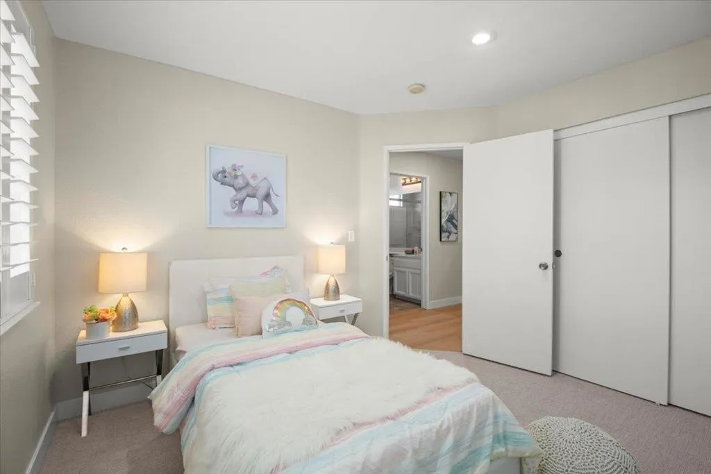 272 Mcdonnel Road, Alameda, California 94502 home-pic-26