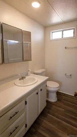 2 full bathrooms