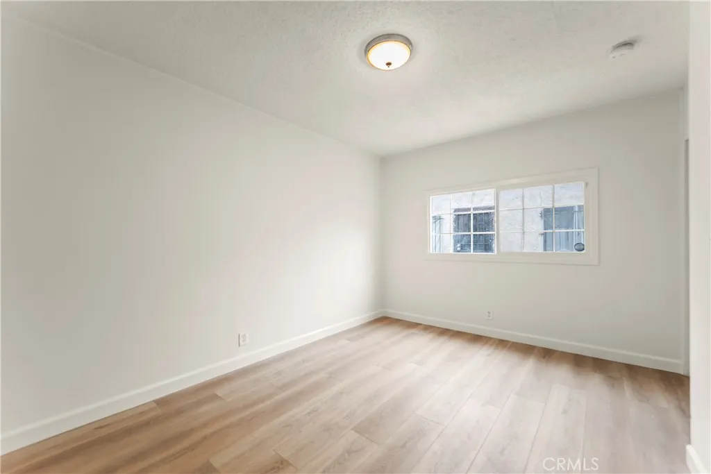 5840 S Olive Street, Los Angeles, California 90003 home-pic-7