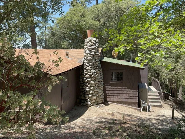 Back of cabin