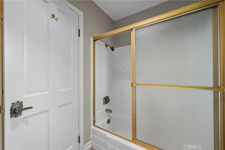 25472 Via Acorde, Valencia, California 91355