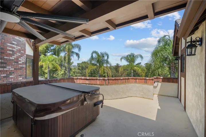 25472 Via Acorde, Valencia, California 91355