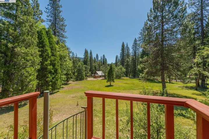 30 Dorleska Ct., Trinity Center, California 96091