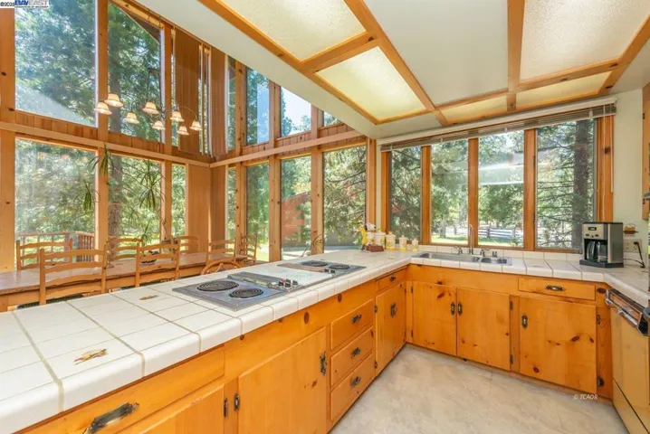 30 Dorleska Ct., Trinity Center, California 96091