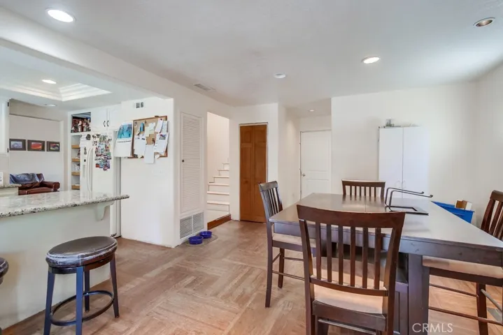 9120 Meadowrun Place, San Diego, California 92129