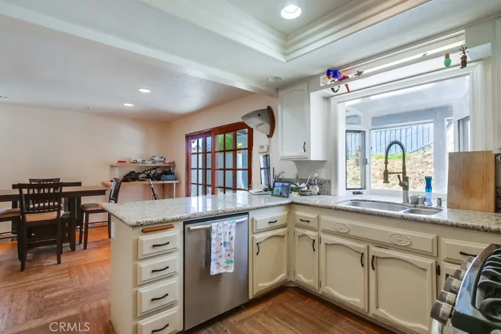 9120 Meadowrun Place, San Diego, California 92129