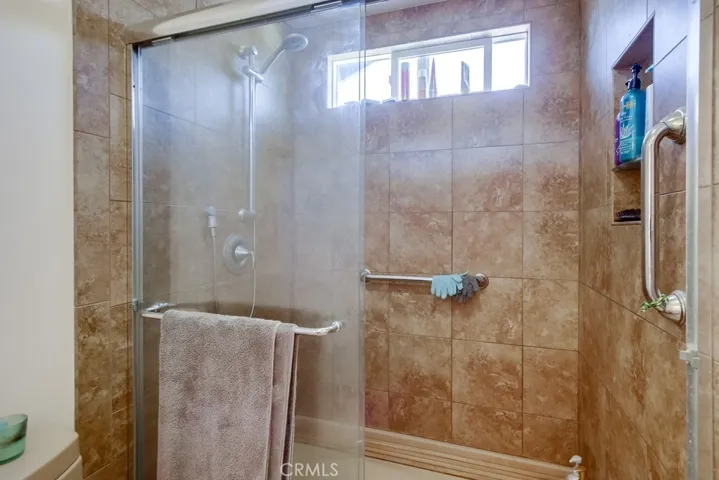 9120 Meadowrun Place, San Diego, California 92129