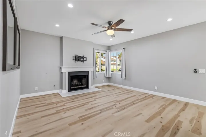 139 Rockwood 39, Irvine, California 92614
