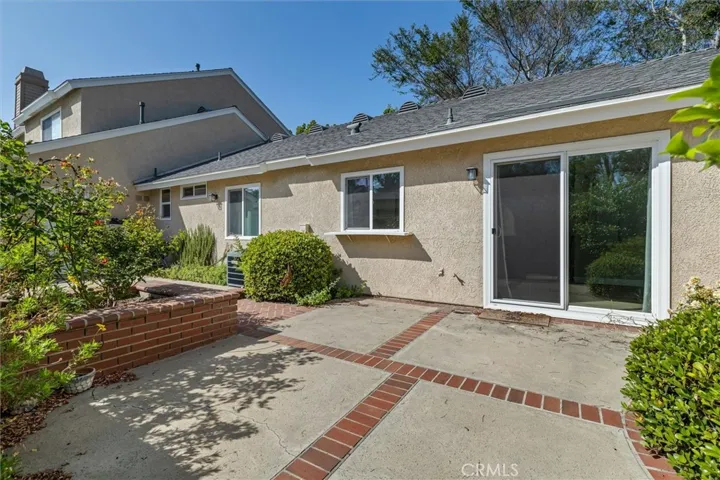 139 Rockwood 39, Irvine, California 92614