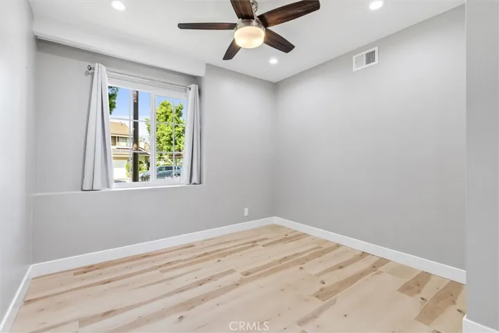 139 Rockwood 39, Irvine, California 92614