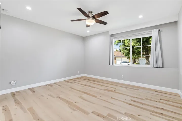 139 Rockwood 39, Irvine, California 92614