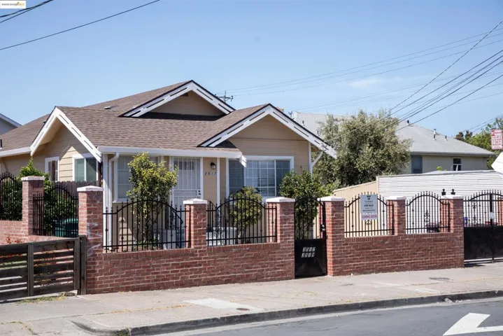 3517 Allendale Ave, Oakland, California 94619