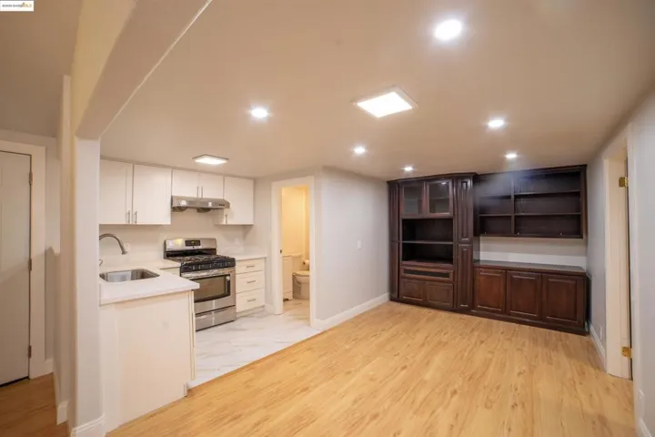 3517 Allendale Ave, Oakland, California 94619
