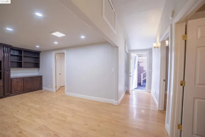 3517 Allendale Ave, Oakland, California 94619