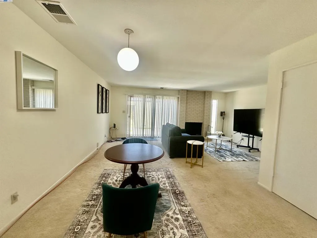 3521 Oleander, Alameda, California 94502 home-pic-4