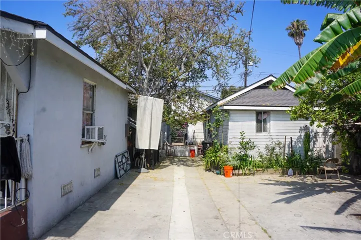 4245 Wall Street, Los Angeles, California 90011