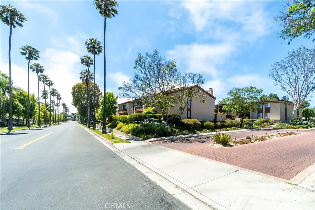 5927 Armaga Spring Road I, Rancho Palos Verdes, California 90275 home-pic-28