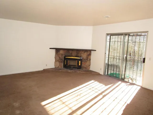 271 Carnoble Drive, Hollister, California 95023