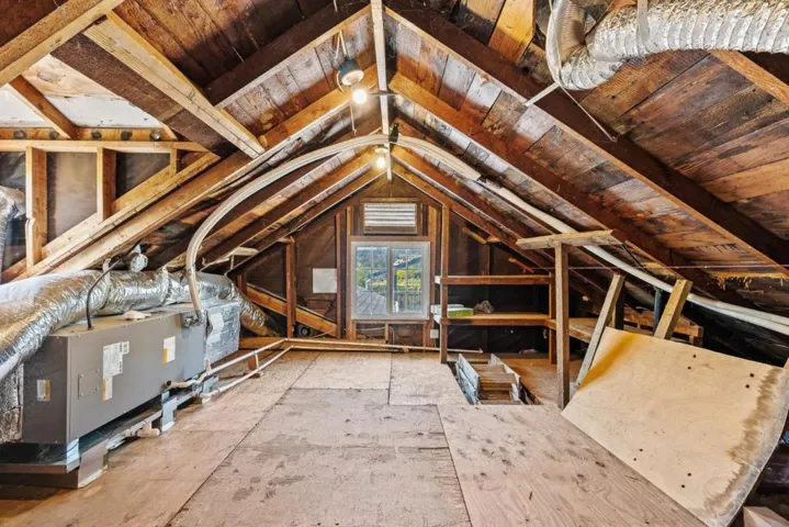 68 Live Oak Road, Royal Oaks, California 95076