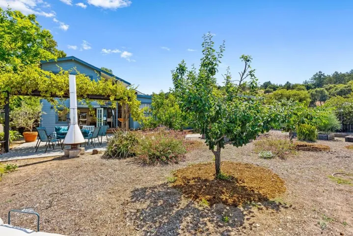 68 Live Oak Road, Royal Oaks, California 95076