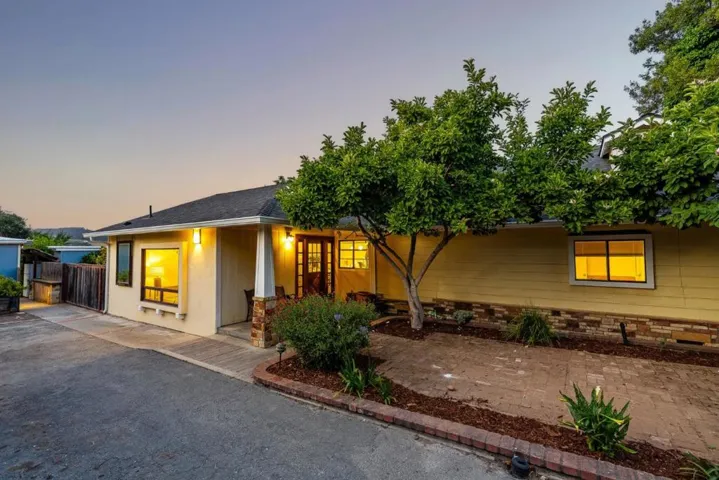 68 Live Oak Road, Royal Oaks, California 95076