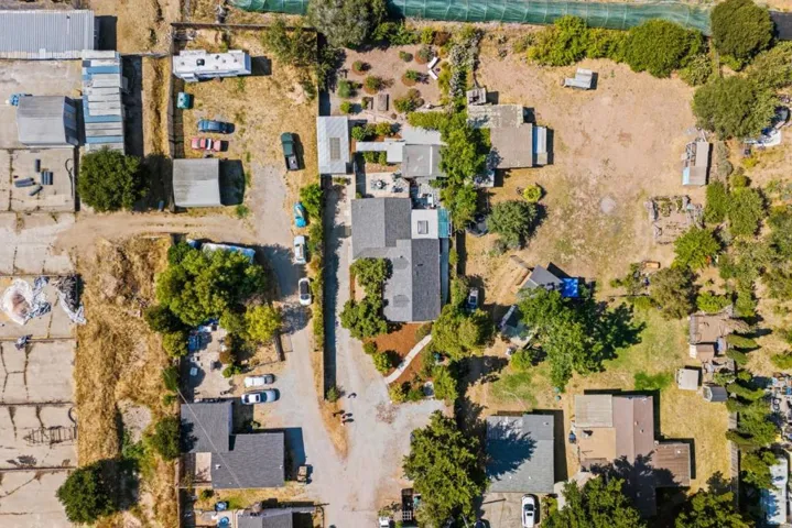 68 Live Oak Road, Royal Oaks, California 95076