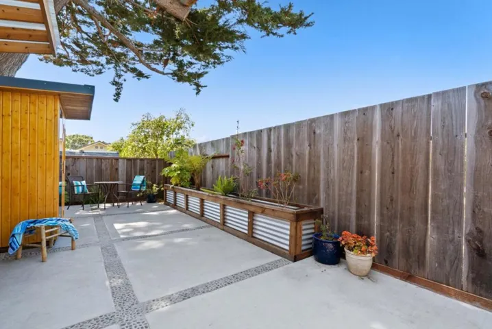 505 Cayuga Street, Santa Cruz, California 95062
