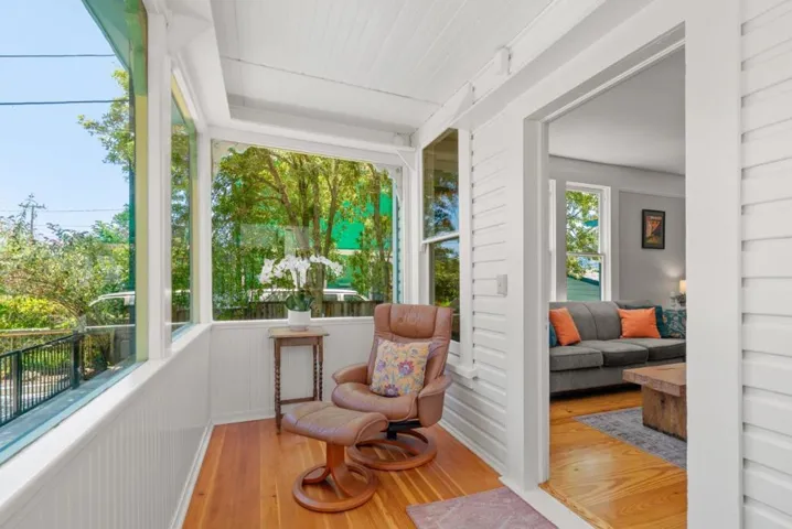 505 Cayuga Street, Santa Cruz, California 95062