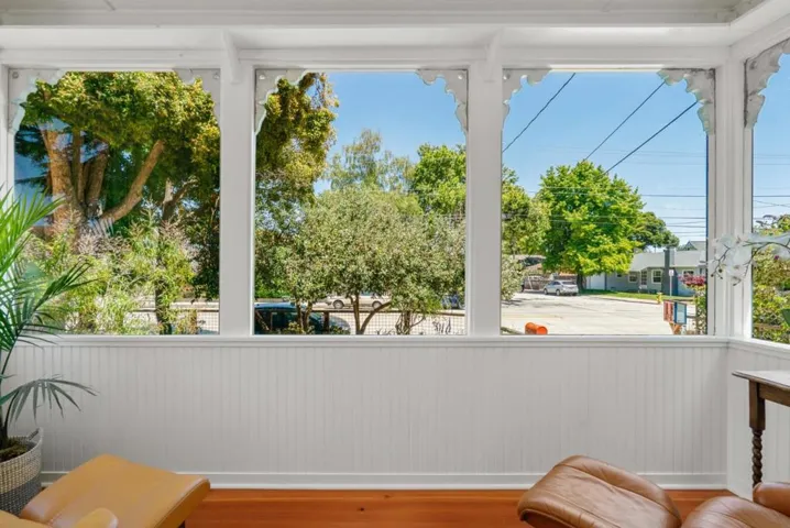 505 Cayuga Street, Santa Cruz, California 95062